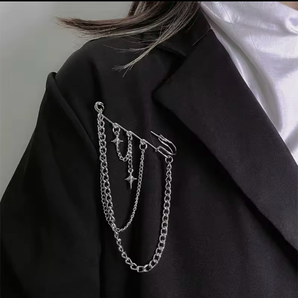Safety Pin Tassels Star Brooch Pin